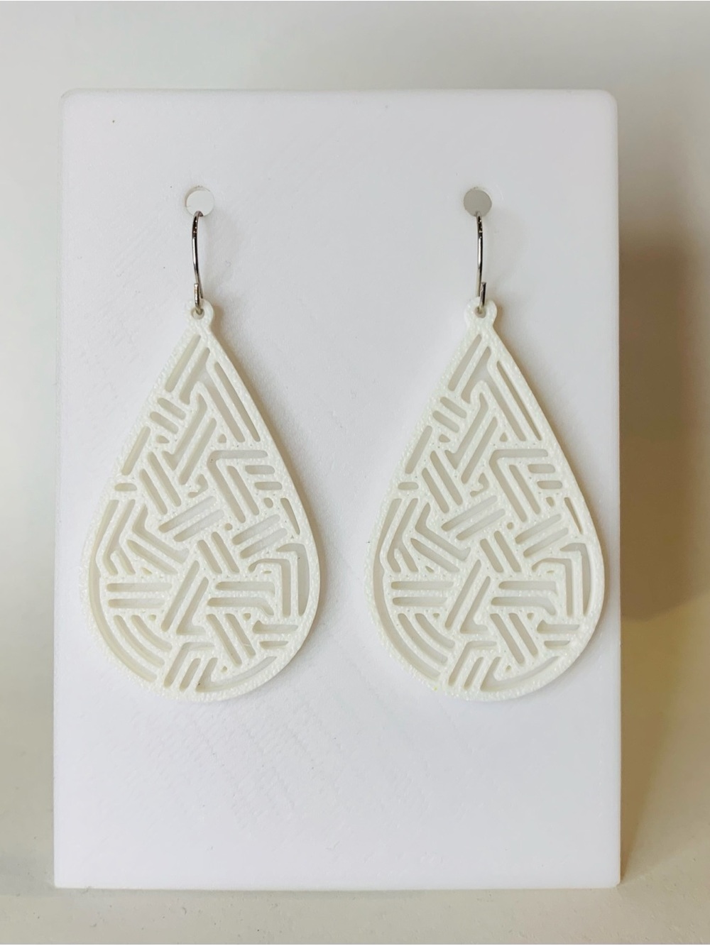 White Teardrop Filigree Dangle Earrings